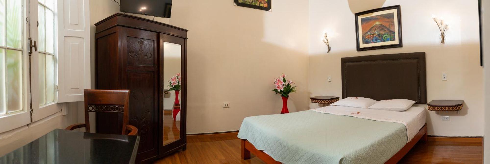 Santa Rosa Apartotel- Centro Histórico 2*